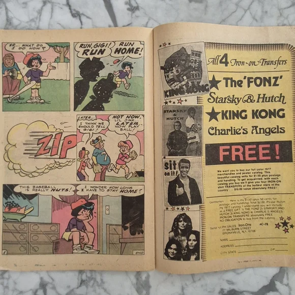 Vintage Archie Comic Book - Picture 6 of 6